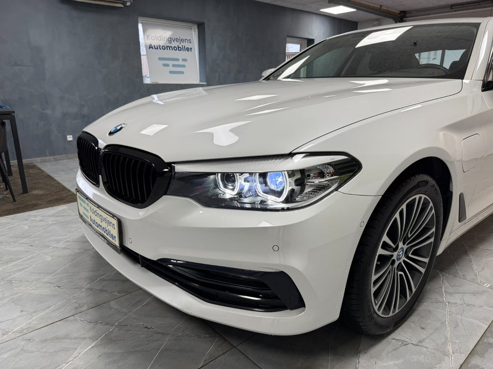 BMW 530e 2,0 iPerformance Sport Line aut. 4d