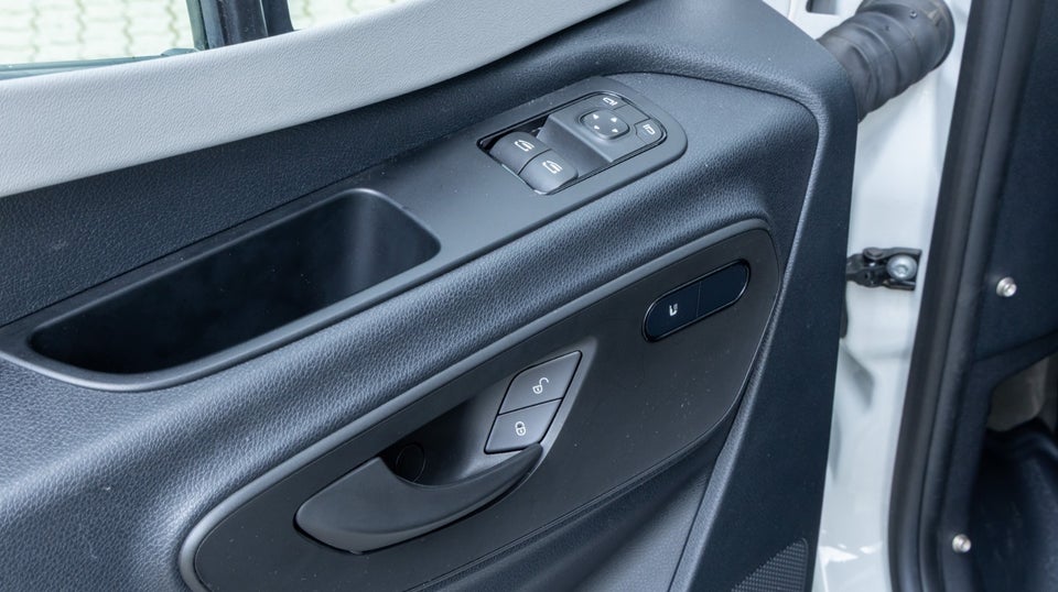 Mercedes Kabe 2,0 Travel Master 750 LGB NOVUM aut. 3d