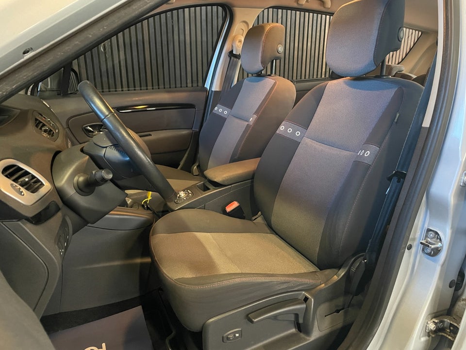 Renault Grand Scenic III 1,5 dCi 110 Dynamique 7prs 5d