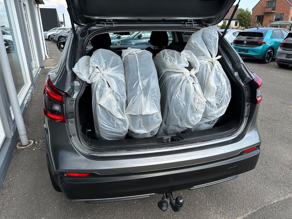 Nissan Qashqai 1,5 dCi 110 N-Connecta 5d