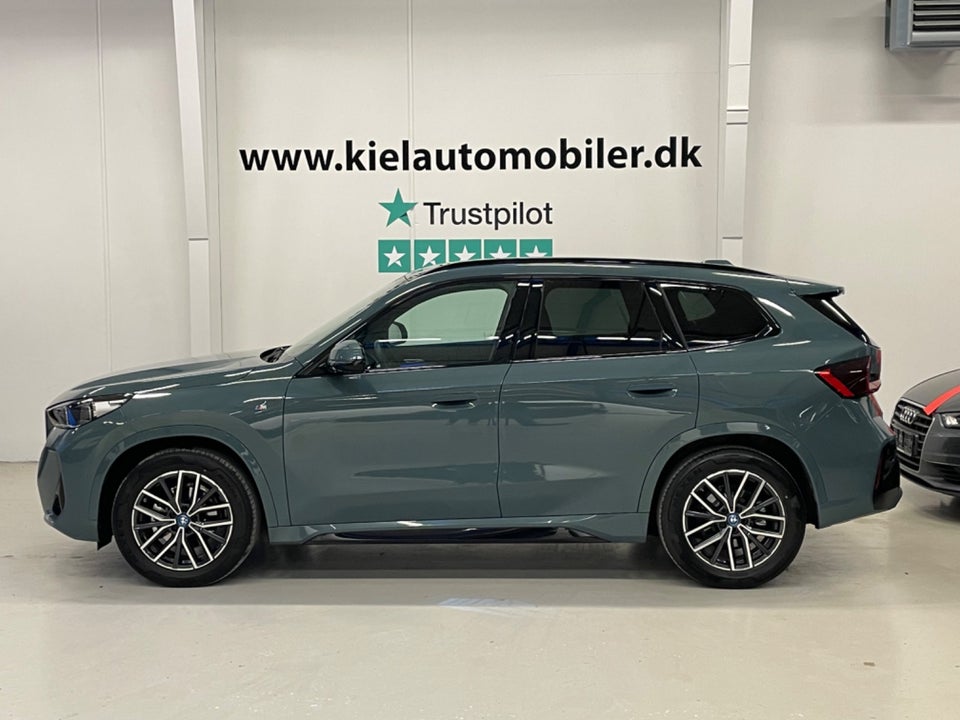 BMW iX1 eDrive20 M-Sport 5d