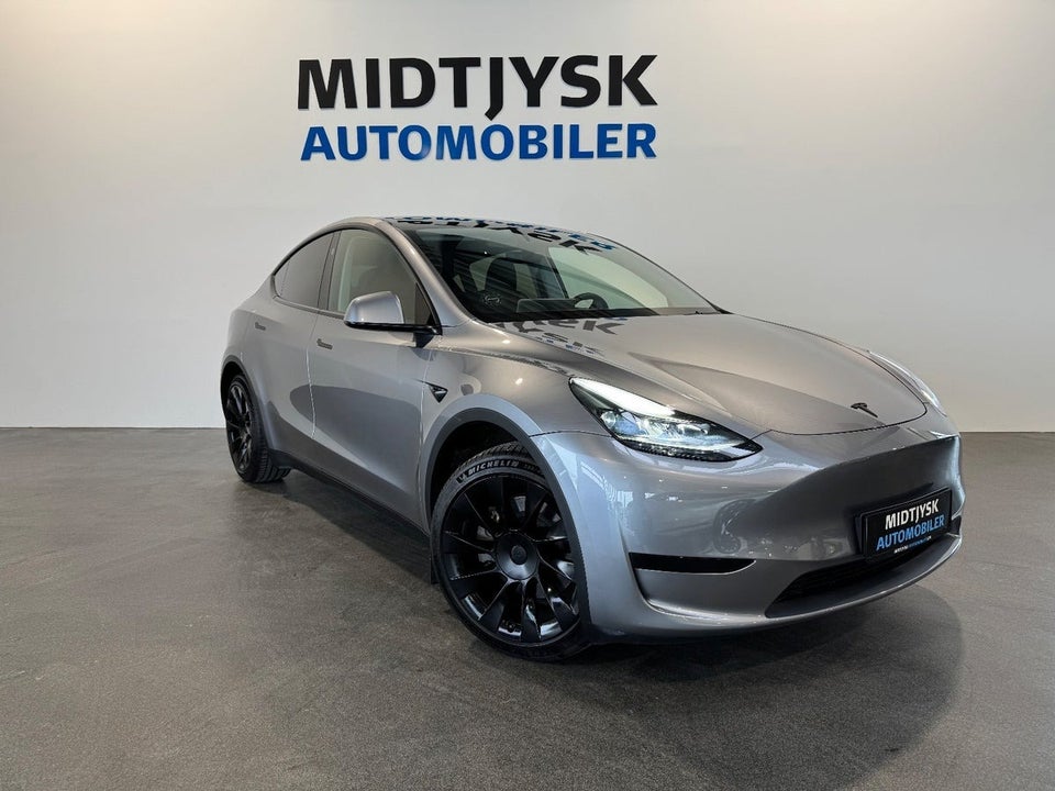 Tesla Model Y Long Range AWD 5d