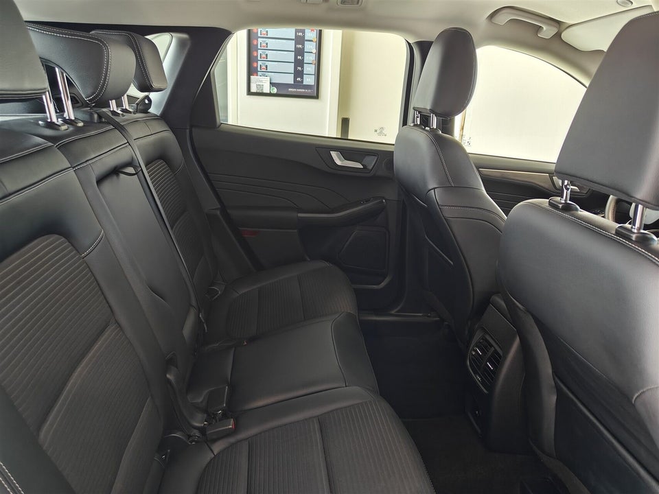Ford Kuga 2,5 PHEV Titanium X CVT 5d