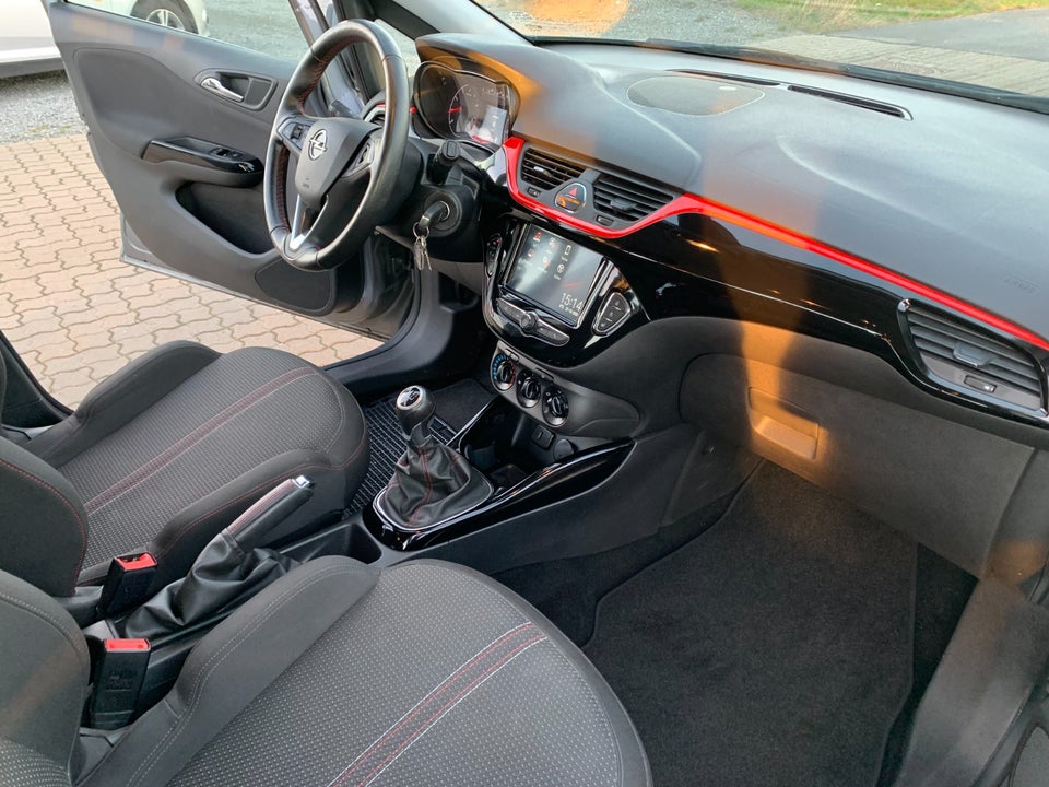 Opel Corsa 1,4 16V Sport 5d