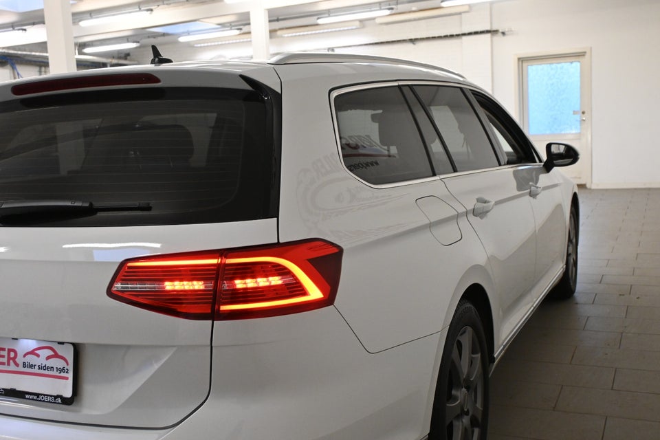 VW Passat 2,0 TSi 220 Highline Variant DSG 5d