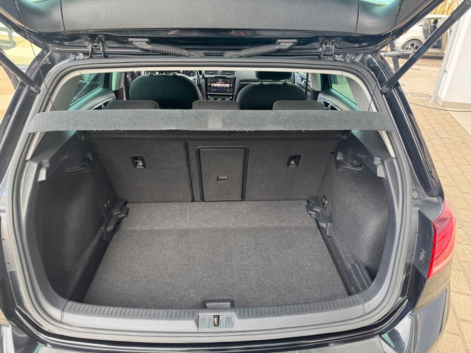 VW Golf VII 1,5 TSi 150 Highline DSG 5d