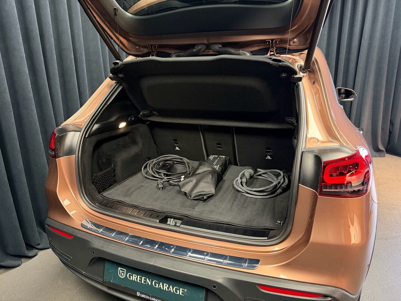 Mercedes EQA250 Progressive 5d