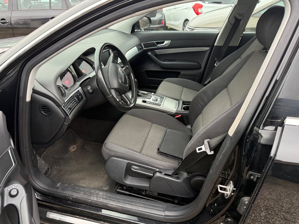 Audi A6 2,4 V6 Avant Multitr. 5d