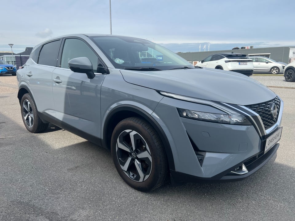 Nissan Qashqai 1,3 mHEV N-Connecta Van 5d