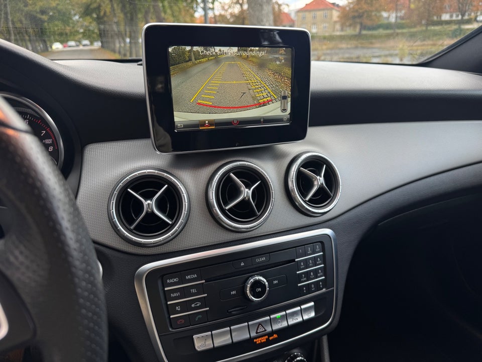 Mercedes CLA200 1,6 Shooting Brake 5d