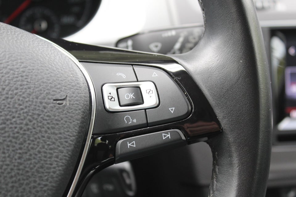 VW Golf VII 1,4 TSi 122 BMT 5d