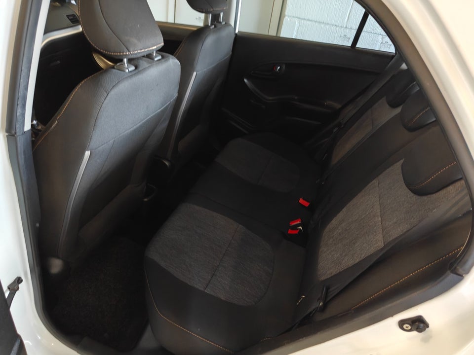 Kia Picanto 1,0 Motion 5d