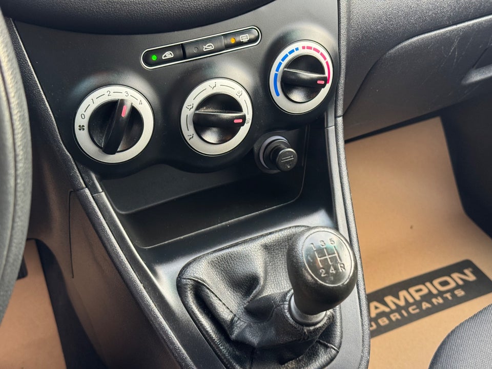 Hyundai i10 1,25 Classic 5d