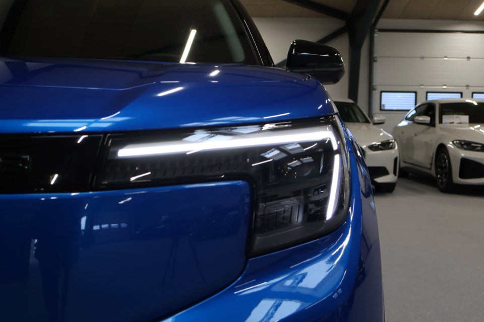 Ford Explorer 77 Select Extended Range 5d