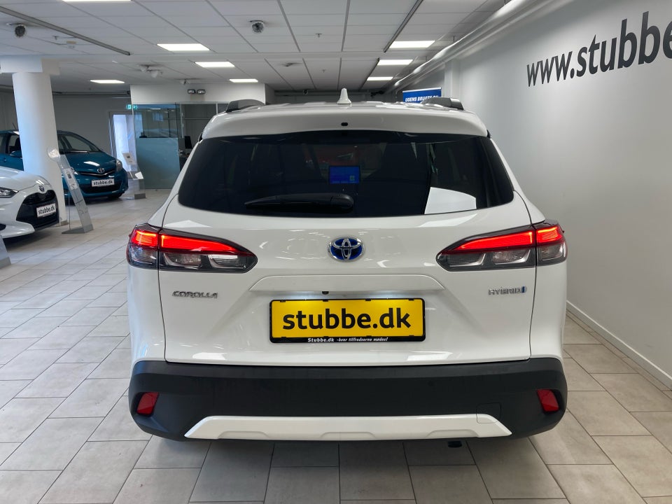 Toyota Corolla Cross 2,0 Hybrid Style Comfort CVT Van 5d