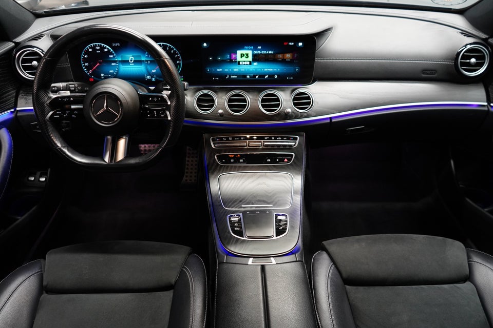 Mercedes E300 e 2,0 AMG Line stc. aut. 5d