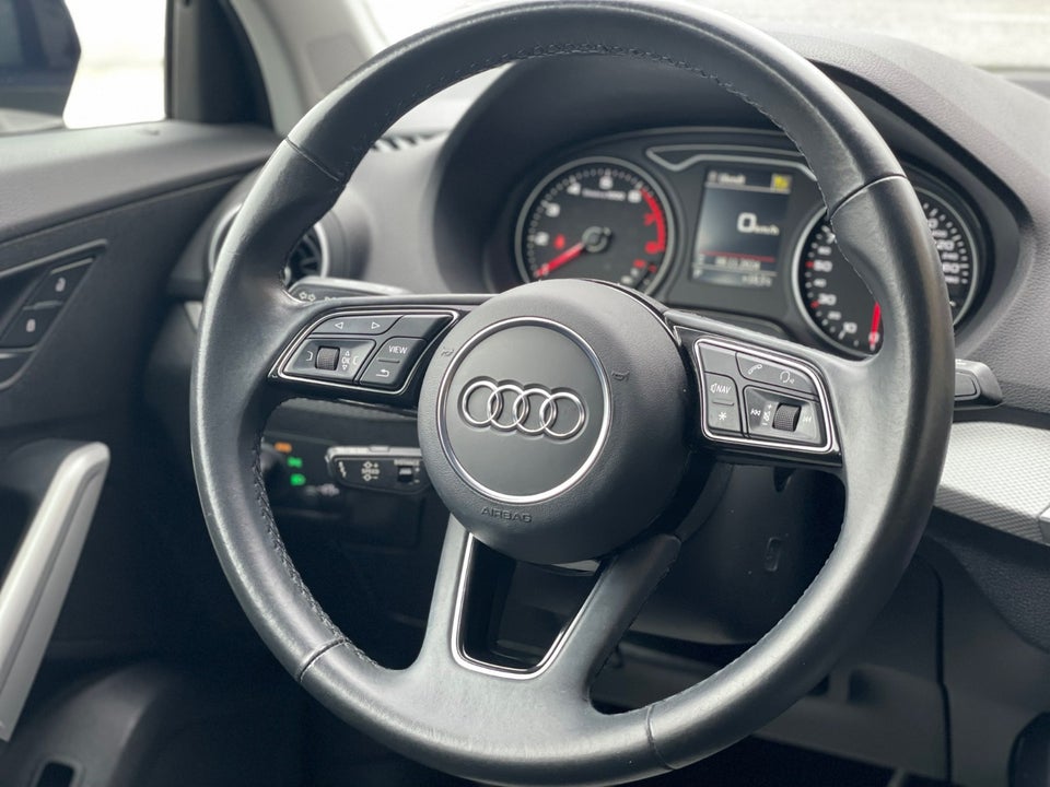 Audi Q2 35 TFSi Prestige S-tr. 5d