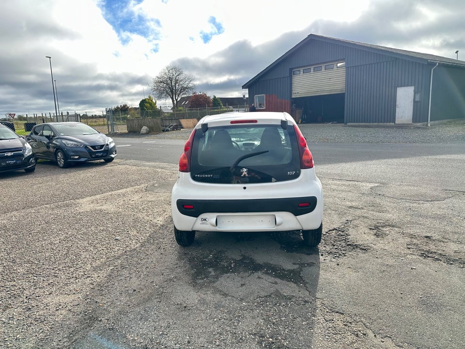Peugeot 107 1,0 Champion Sport 5d