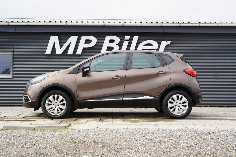 Renault Captur 0,9 TCe 90 Expression 5d