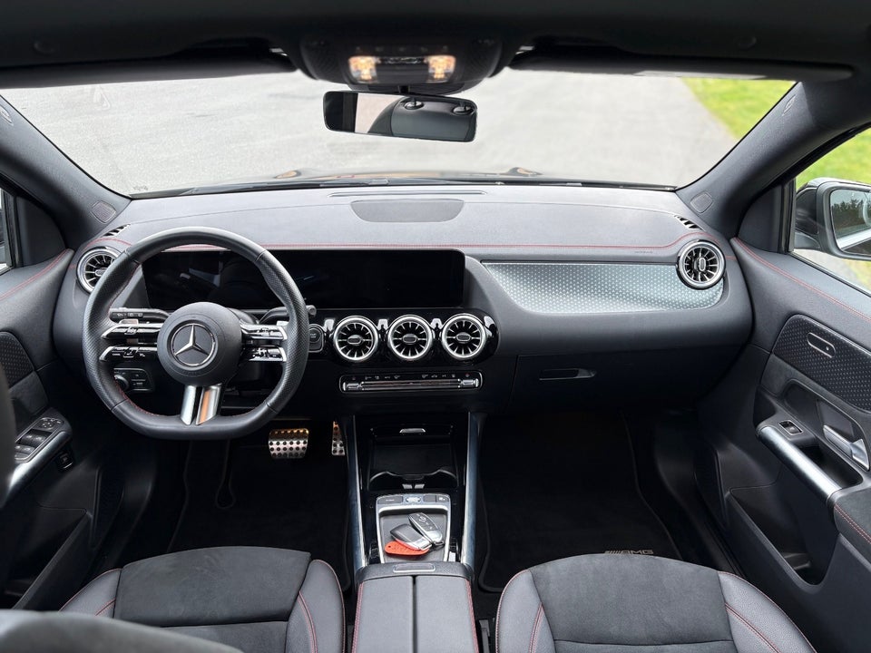 Mercedes EQA350 AMG Line 4Matic 5d