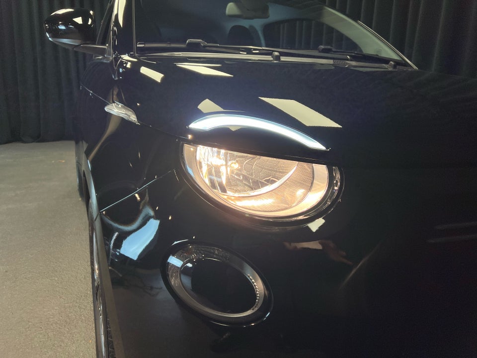 Fiat 500e 42 Icon 3d