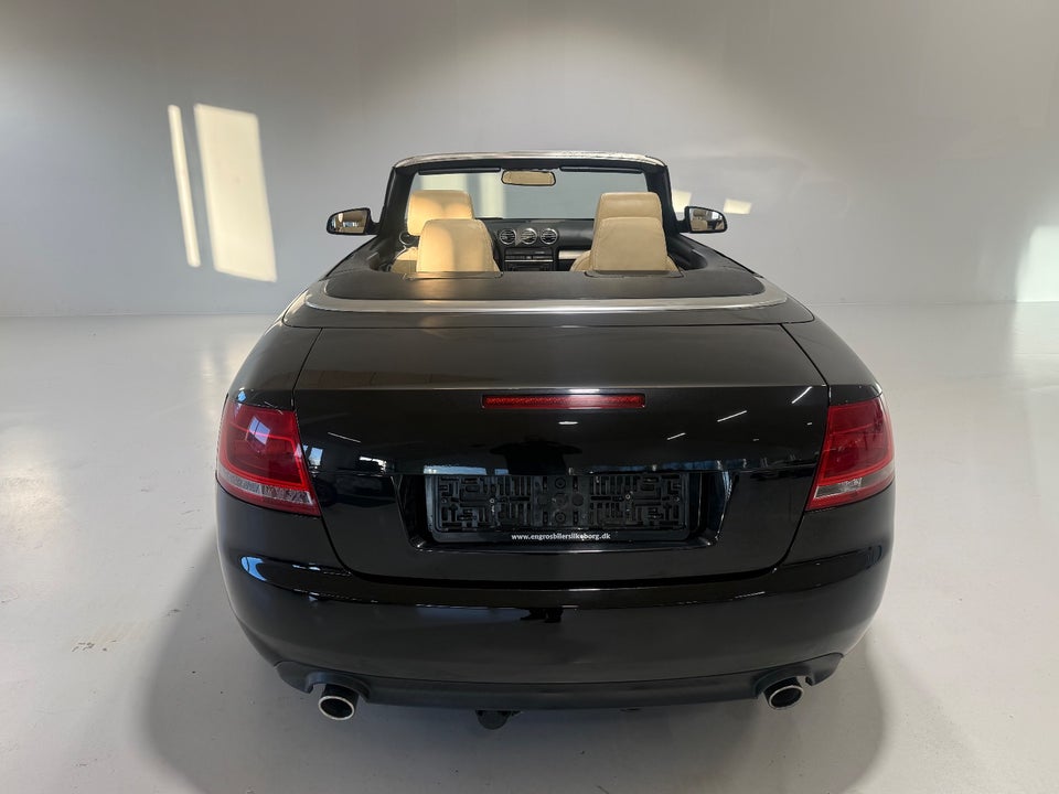 Audi A4 1,8 T 163 Cabriolet Multitr. 2d