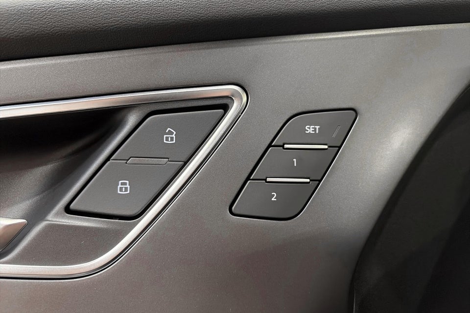 Audi Q4 e-tron performance 5d