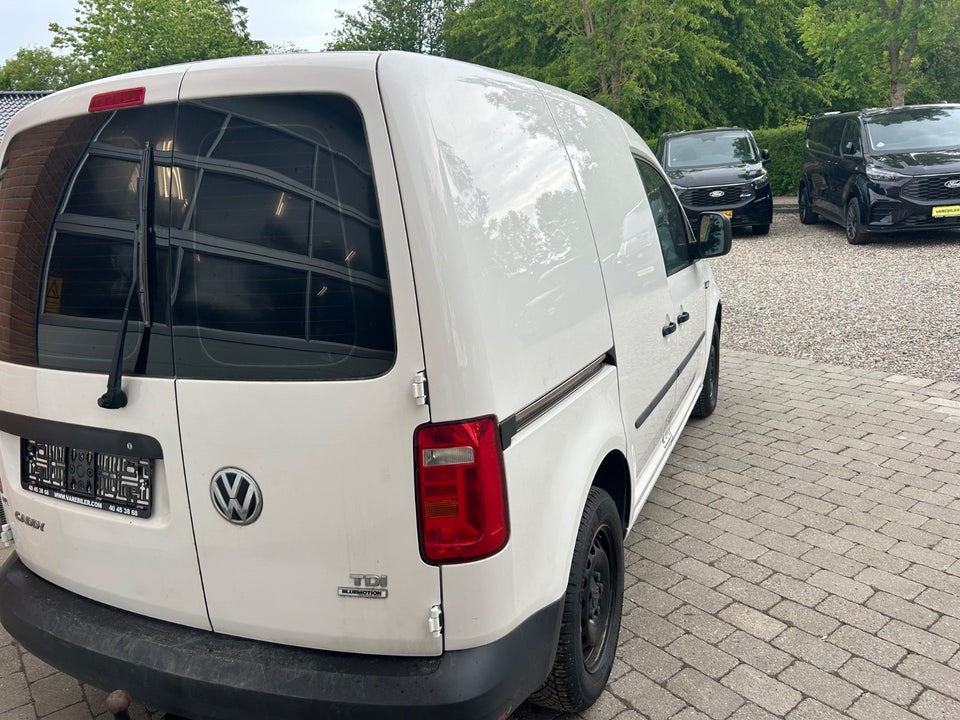 VW Caddy 1,6 TDi 75 Van 4d