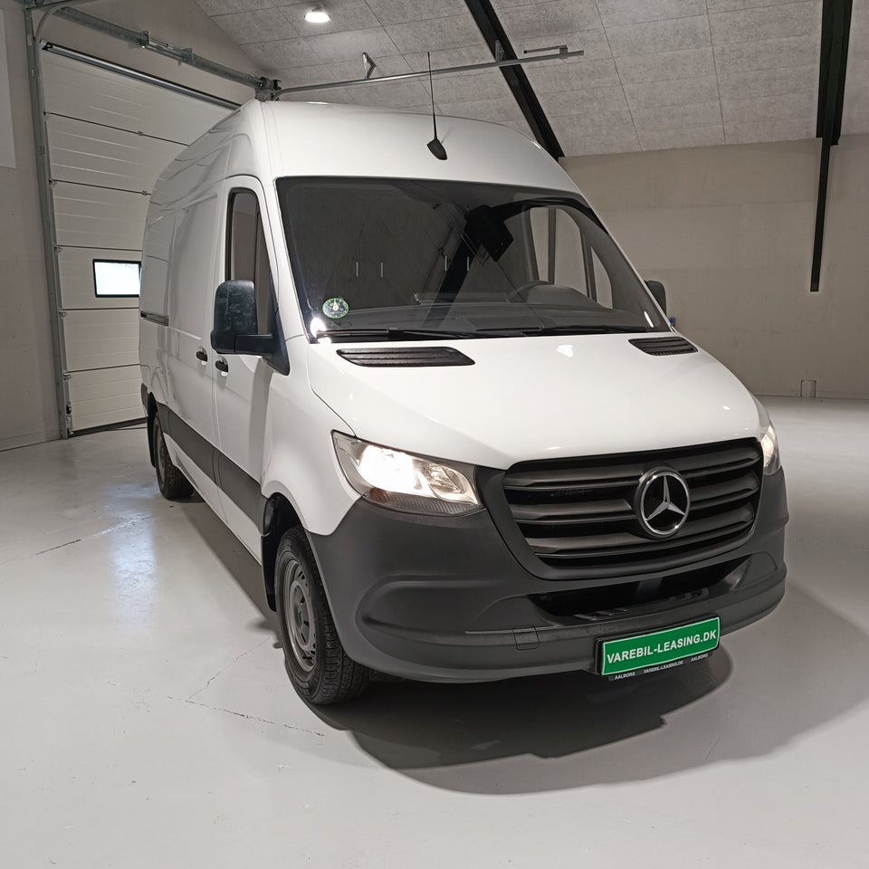 Mercedes Sprinter 317 2,0 CDi A2 Kassevogn aut. RWD