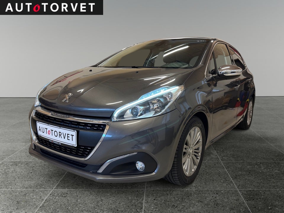 Peugeot 208 1,5 BlueHDi 100 Allure Sky 5d