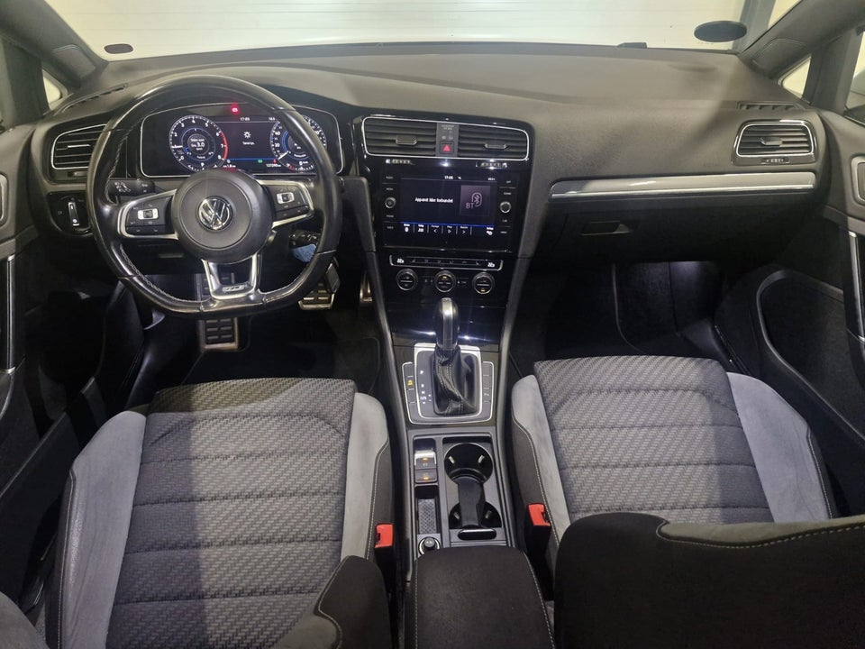 VW Golf VII 1,5 TSi 150 R-line Variant DSG 5d