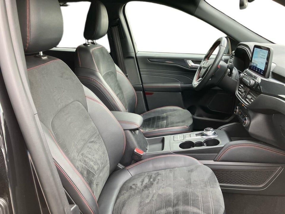 Ford Kuga 2,5 PHEV ST-Line X CVT 5d