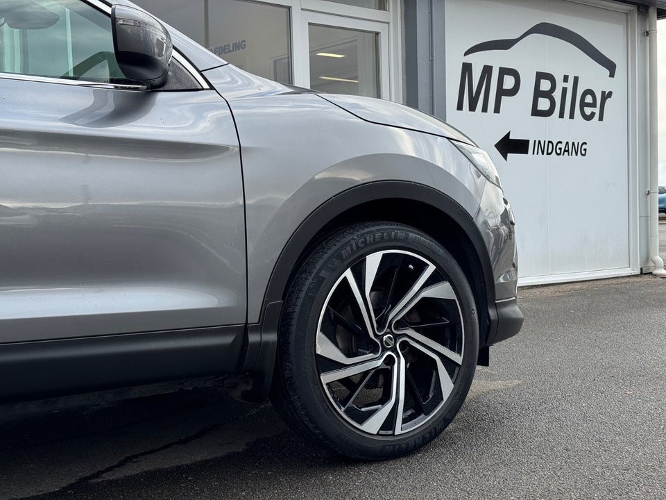 Nissan Qashqai 1,6 Dig-T 163 Acenta 5d