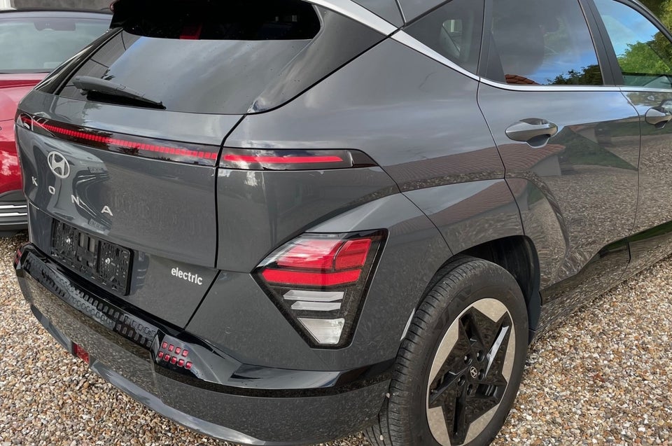 Hyundai Kona 65 EV Ultimate 5d