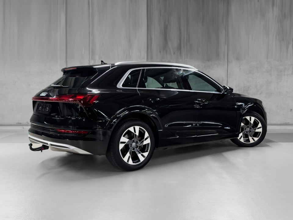 Audi e-tron 50 S-line Prestige quattro 5d