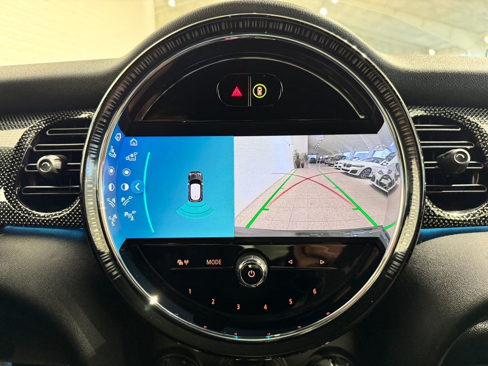 MINI Cooper SE Classic Trim 3d