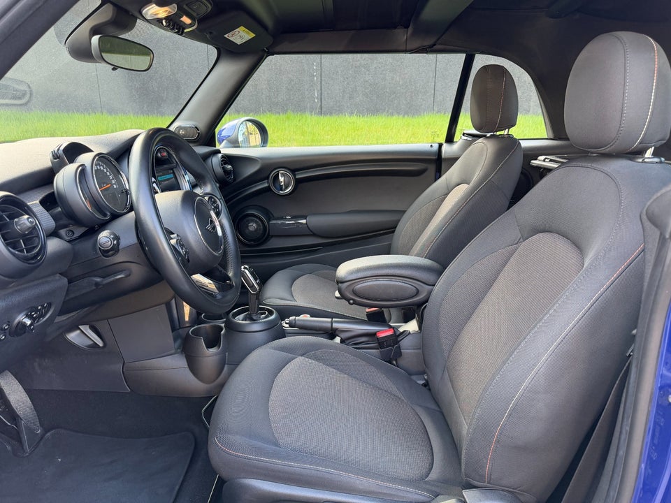 MINI Cooper 1,5 Essential Cabriolet aut. 2d