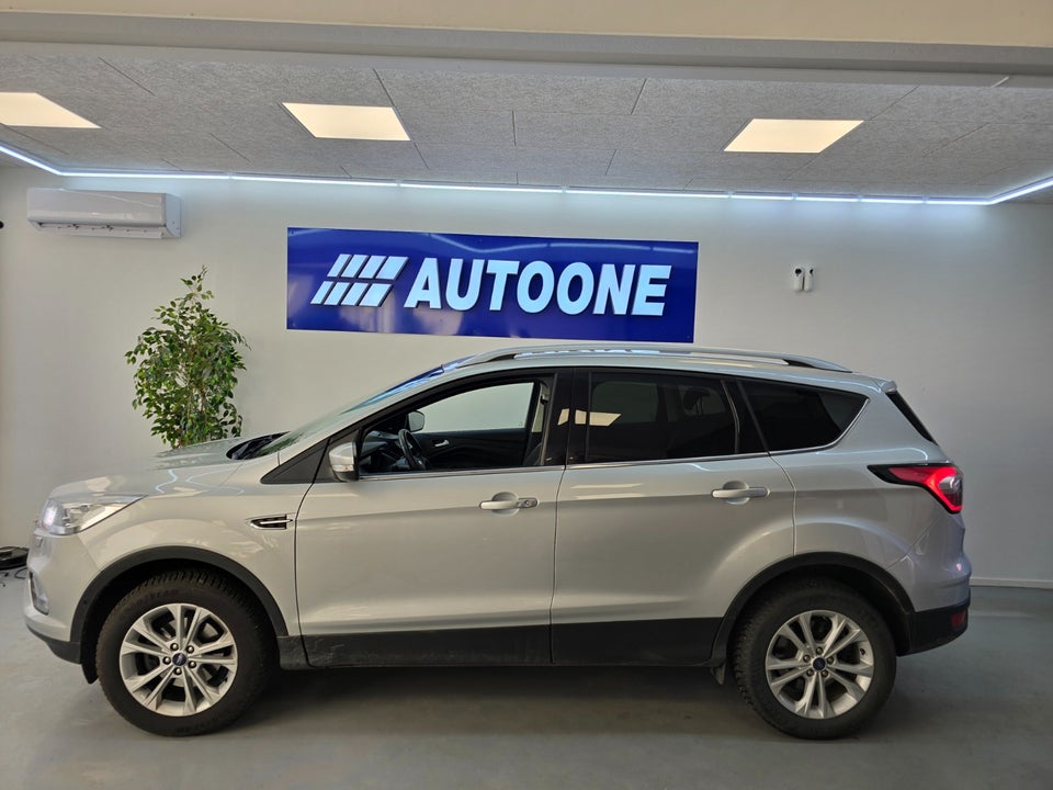 Ford Kuga 1,5 SCTi 150 Titanium 5d
