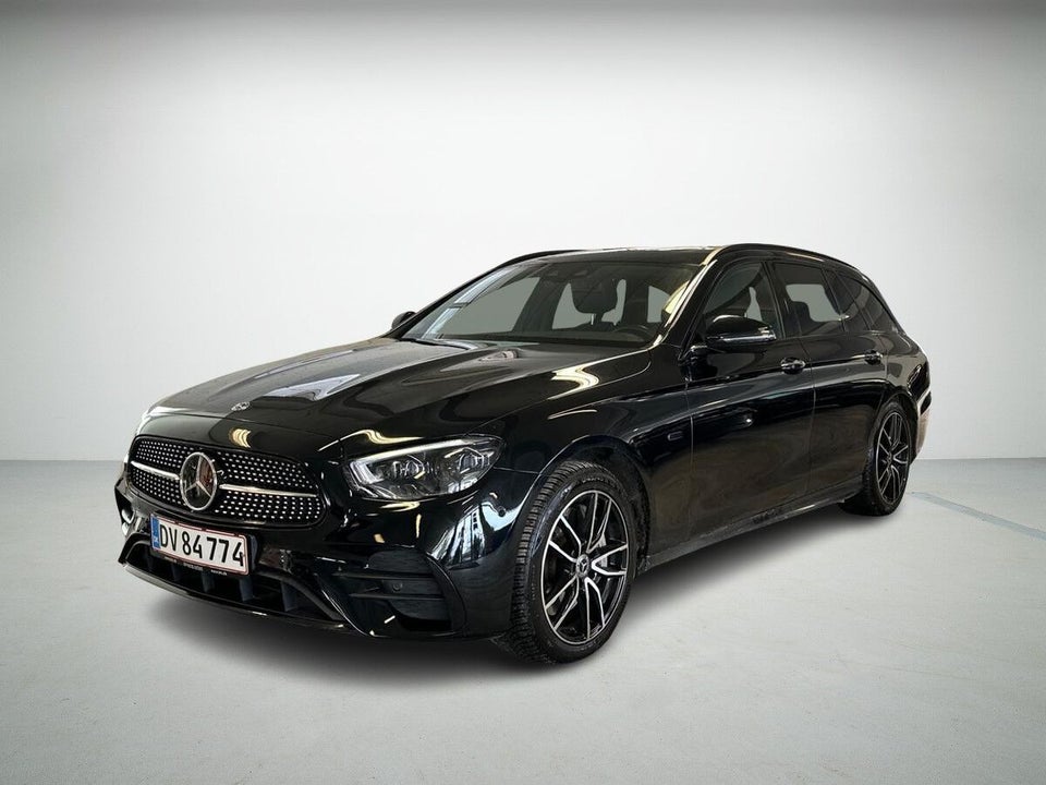 Mercedes E300 de 2,0 AMG Line stc. aut. 5d