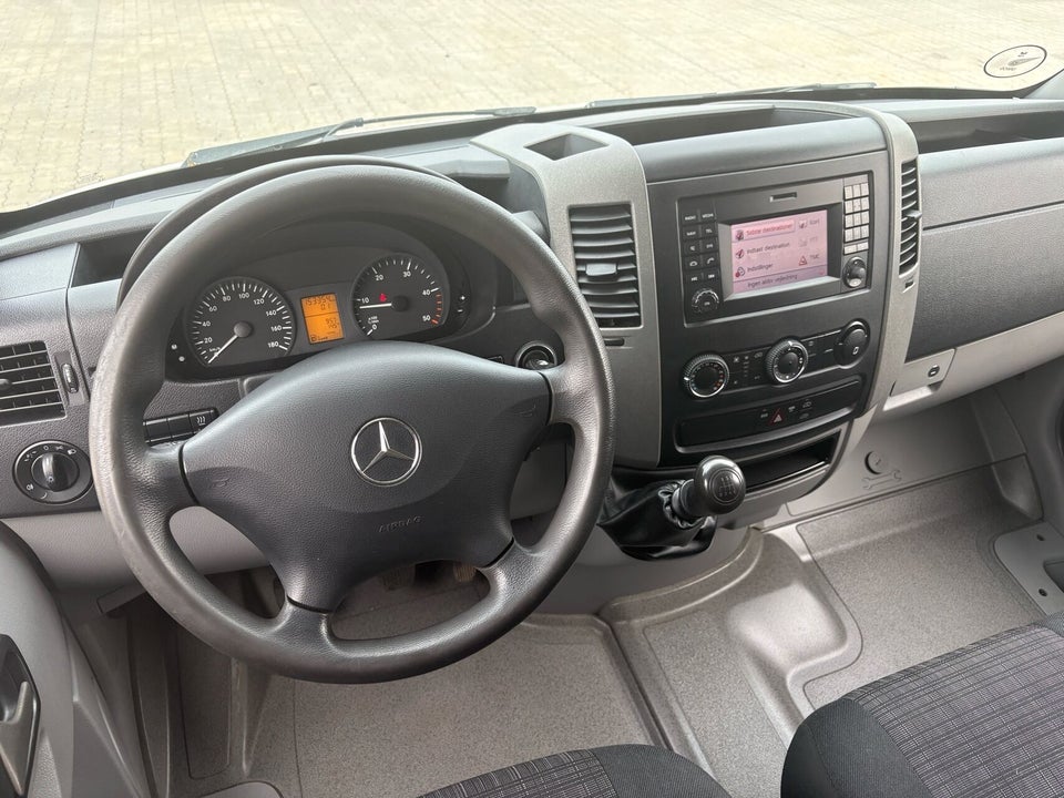 Mercedes Sprinter 316 2,2 CDi R2 Kassevogn 5d