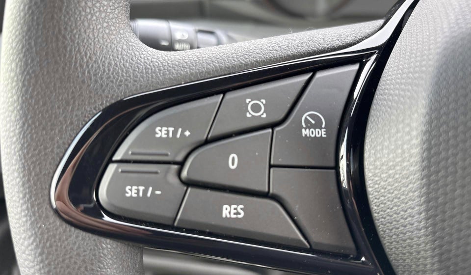 Renault Master V T33 2,0 dCi 130 L2H2 Kassevogn Tekno