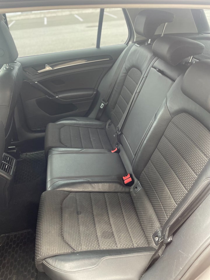 VW Golf VII 1,4 TSi 140 Highline DSG BMT 5d