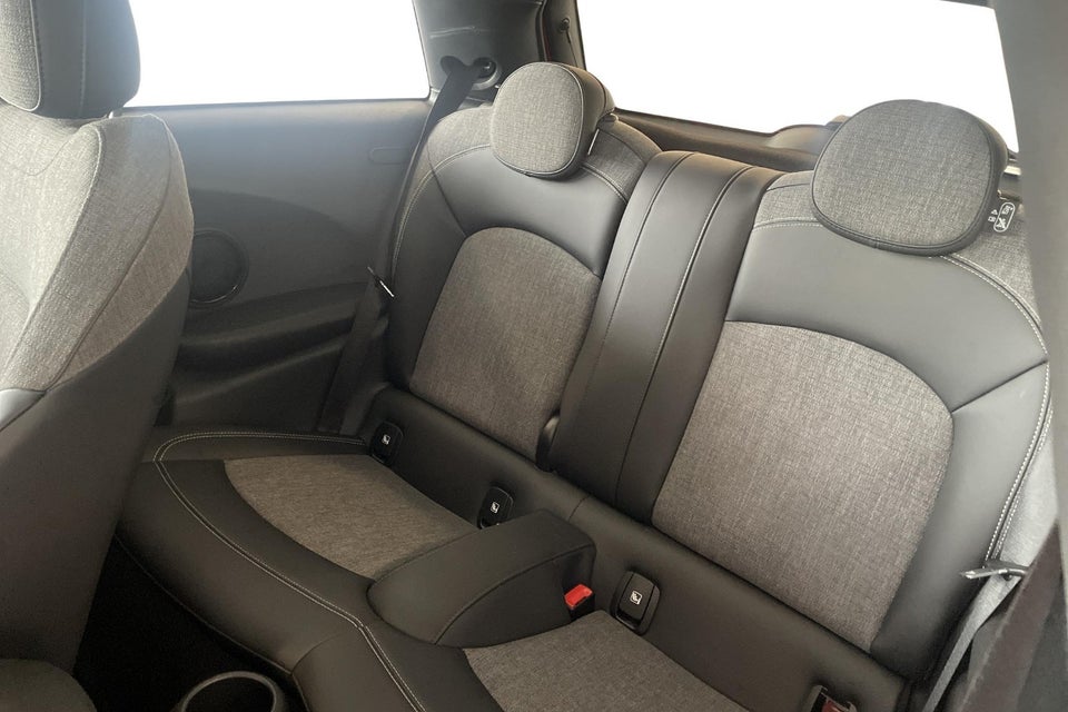 MINI Cooper SE Trim M 3d