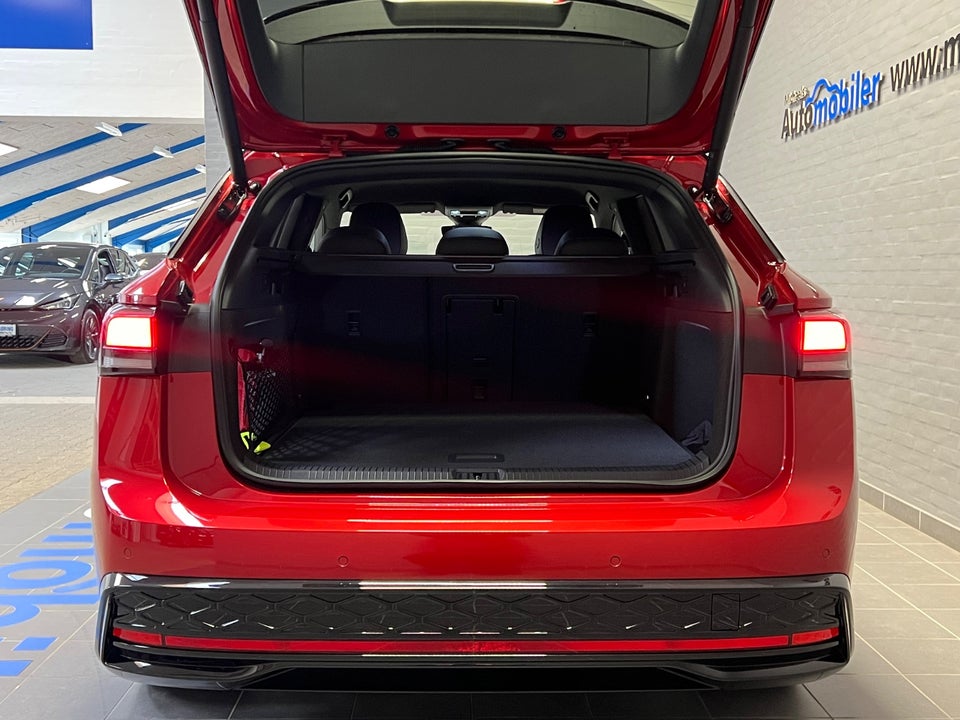 VW ID.7 86 GTX Max Tourer 4Motion 5d