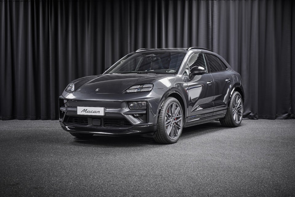 Porsche Macan Turbo 5d