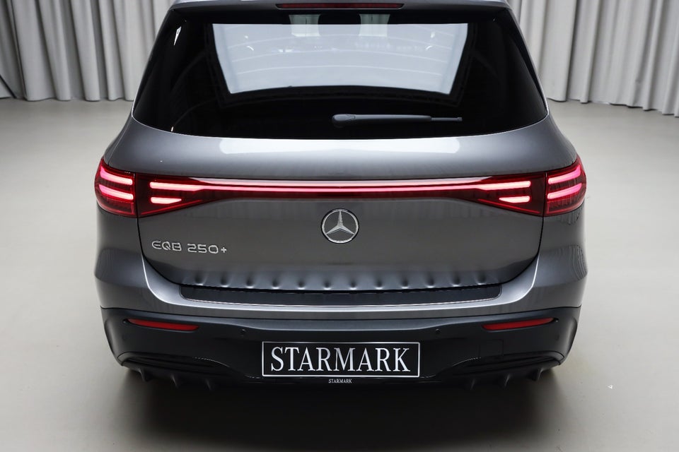 Mercedes EQB250+ AMG Premium 5d