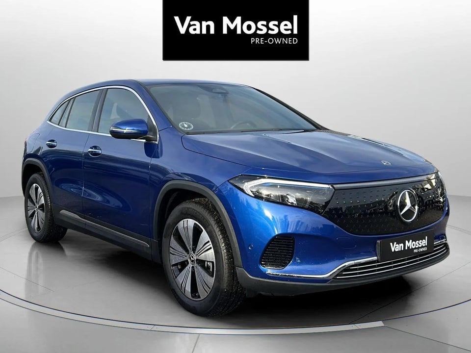 Mercedes EQA300 Progressive 4Matic 5d