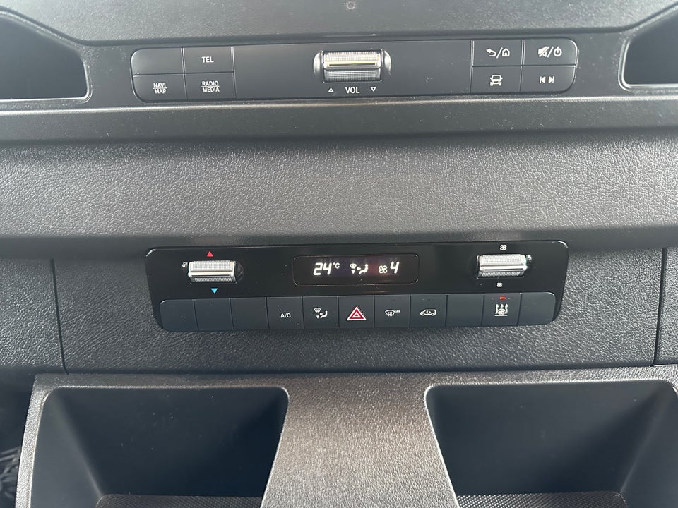 Mercedes Sprinter 214 2,2 CDi A2 Chassis aut. FWD 2d