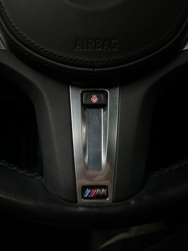 BMW 330i 2,0 M-Sport aut. 4d