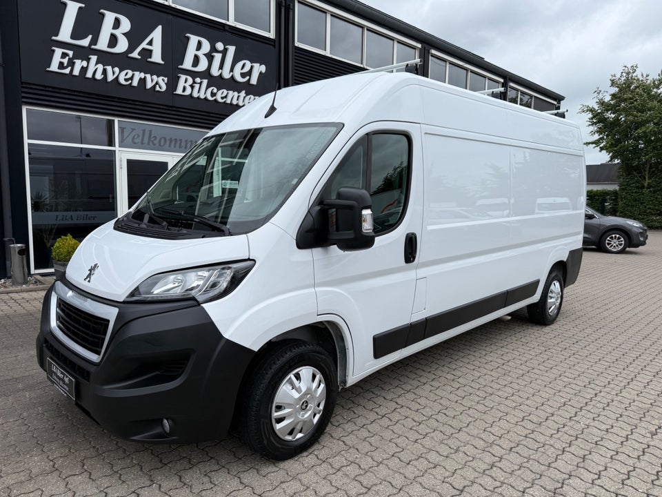 Peugeot Boxer 333 2,2 BlueHDi 140 L3H2 Premium